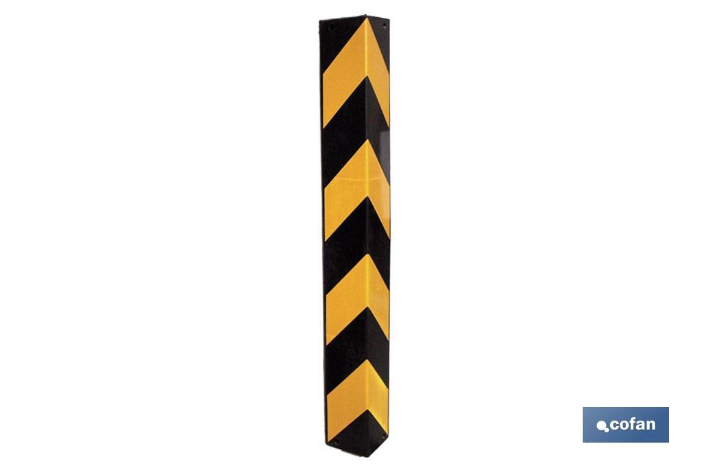 Esquinero recto de caucho | Medidas 80 x 10 x 1 cm | Color: amarillo y negro | Protección para esquinas